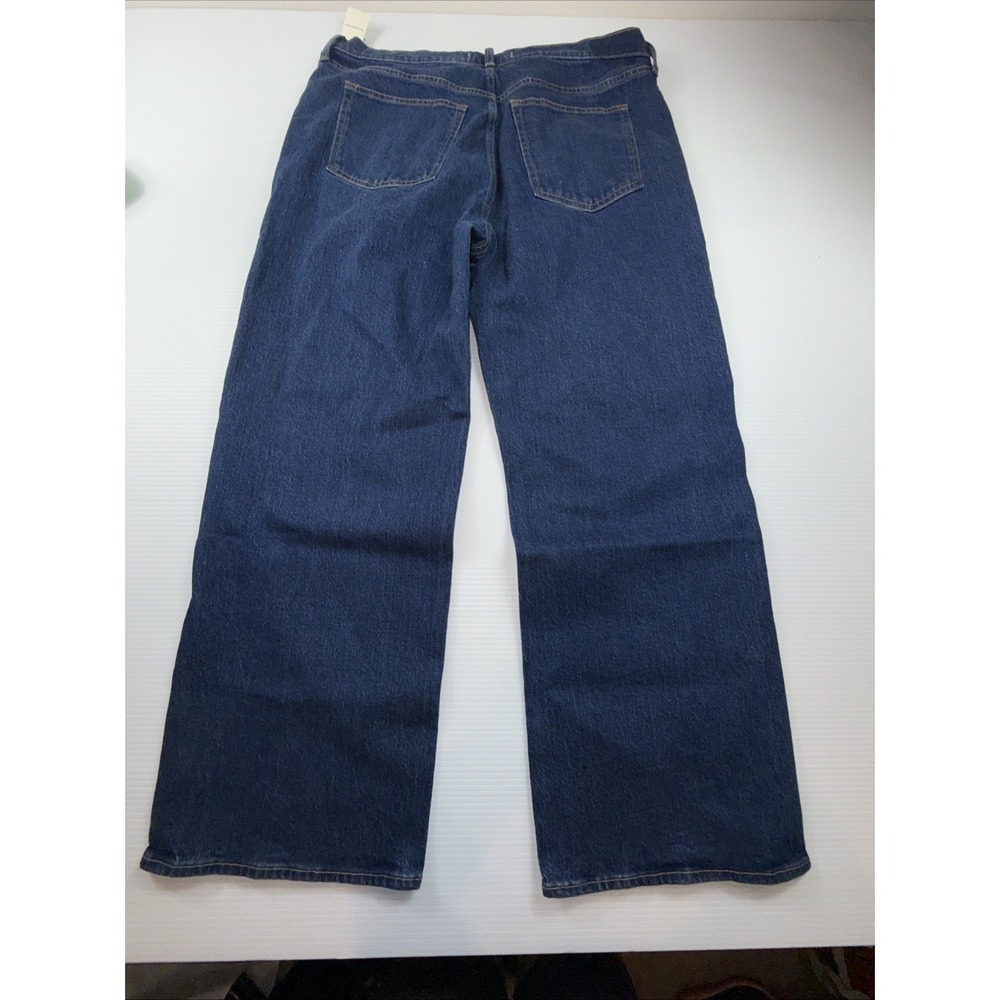 NWT Abercrombie & Fitch The 90s Relaxed High Rise Denim Jeans 33 Short - Picture 8 of 9
